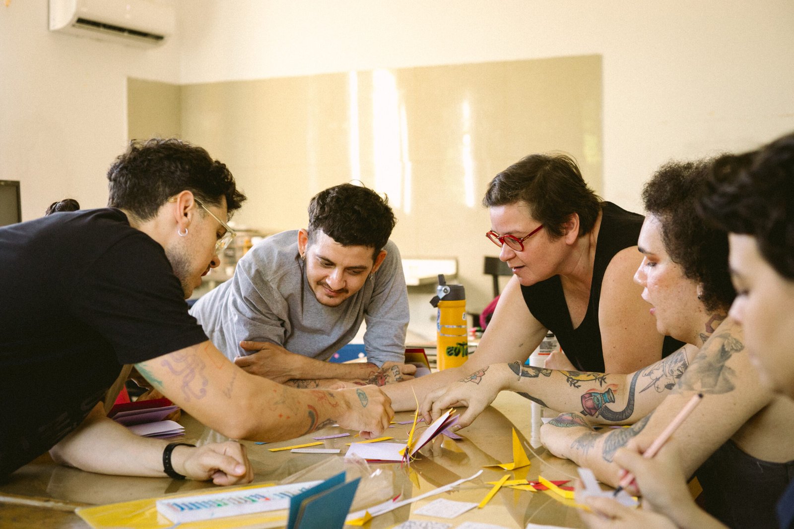 TUTORIA ARTES VISUAIS FOTO ANALICE DINIZ scaled