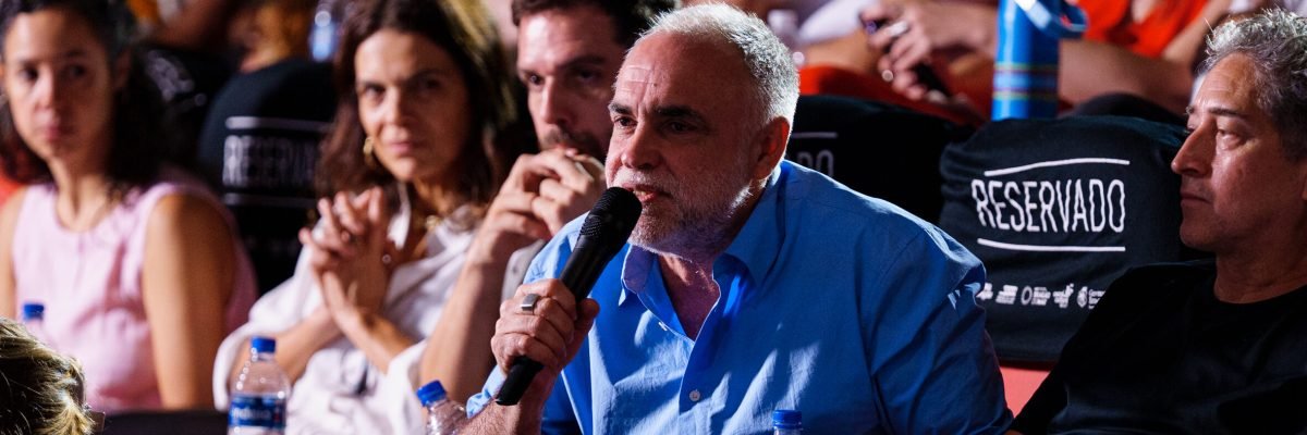 Karim Aïnouz conversa com roteiristas - Daniel Calvet-74