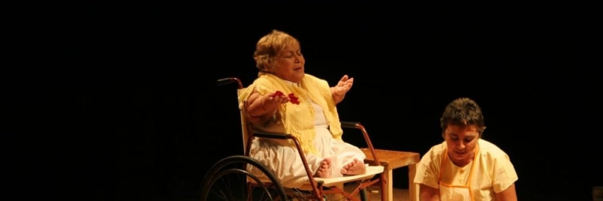 Avental todo sujo de ovo_foto Francisco De Freitas (4)